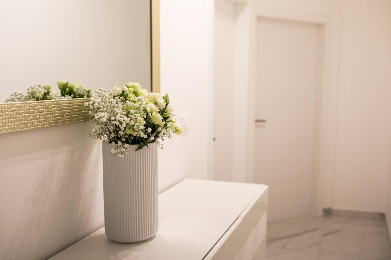 Luxury Rooms With Balcony Zadar Exterior photo