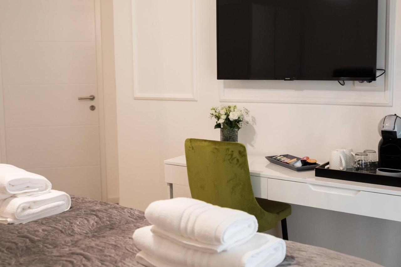 Luxury Rooms With Balcony Zadar Exterior photo